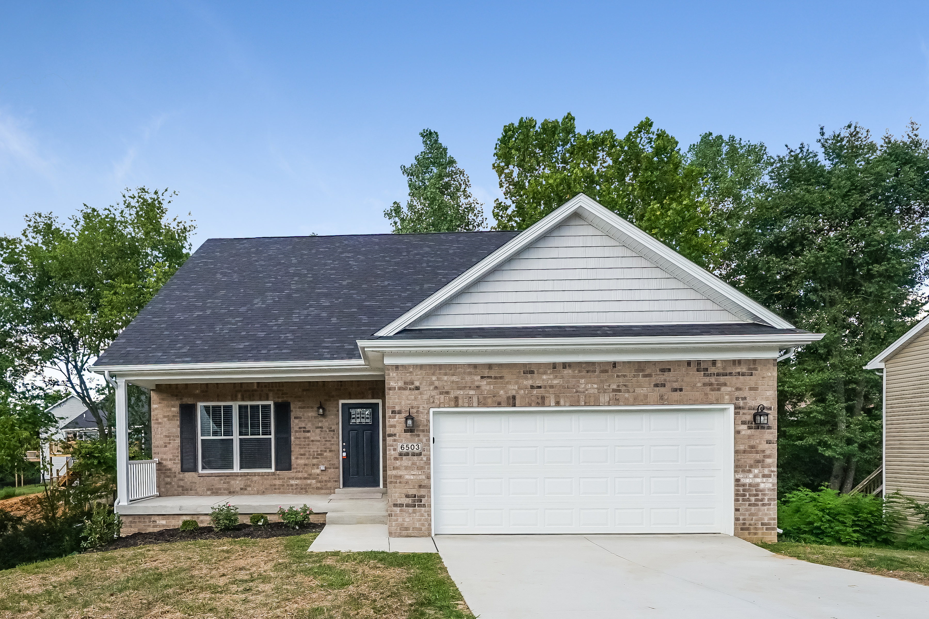 6503 Buisson Ln Louisville, KY 40219